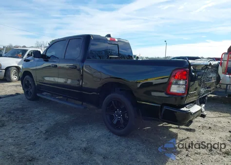 2022 Ram 1500 Big Horn 4X2 6'4 Box z USA, uszkodzony, nr VIN 1C6RREBT5NN113879